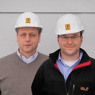Rüdiger Heuchert und Thorsten Balder, Oberbauleiter und Projektleiter von ARGE Neubau 2. Schleuse Fankel