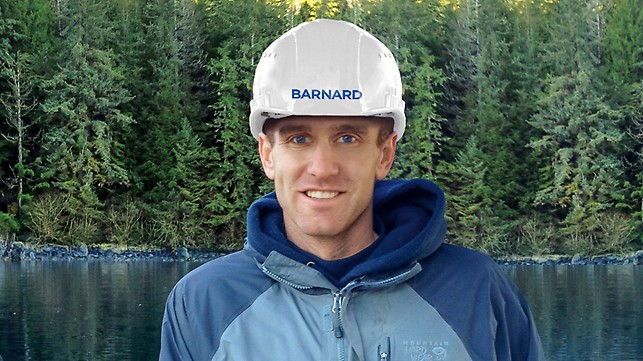 Porträt von Shawn Perrin, Bauleiter bei Barnard Construction, Bozeman