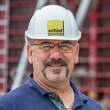 Porträt von Carsten Müller, Polier von Krämer & Schief GmbH & Co. KG in Winnenden