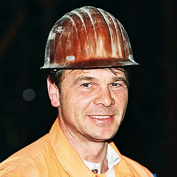 Progetti PERI - Albin Matschek, capocantiere del tunnel Lötschberg, Svizzera