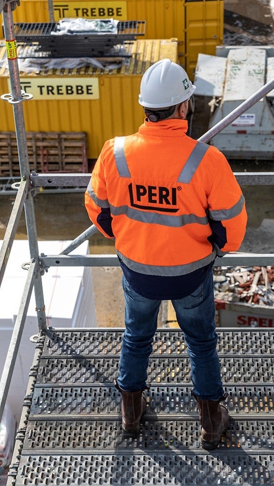 Een optimale samenwerking tussen aannemer Trebbe Bouw, steigerbouwer Stalen Steigers van Dorland en PERI, zorgen voor een fantastisch eindresultaat.