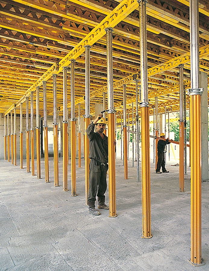 Mit der MULTIPROP kann die hohe Auflagerkraft des GT 24 von 28 kN auch bei maximaler Auszugslänge genutzt werden.<br/>