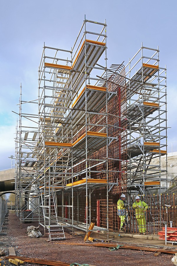 PERI UP Flex Modular Working Scaffold Maximum adaptability, high level of safety and fast assembly - all this makes PERI UP Flex the ideal system for use in industry.<br/>