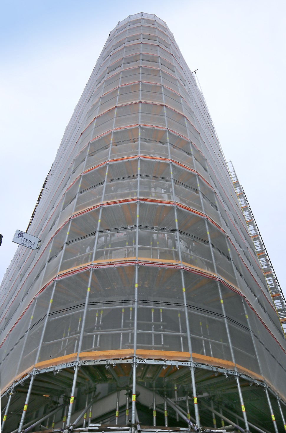 PERI UP Easy providing access across 10 levels