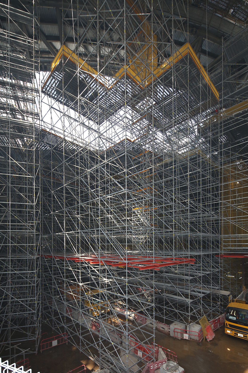 Multiple working levels constructed with PERI UP Access Scaffold