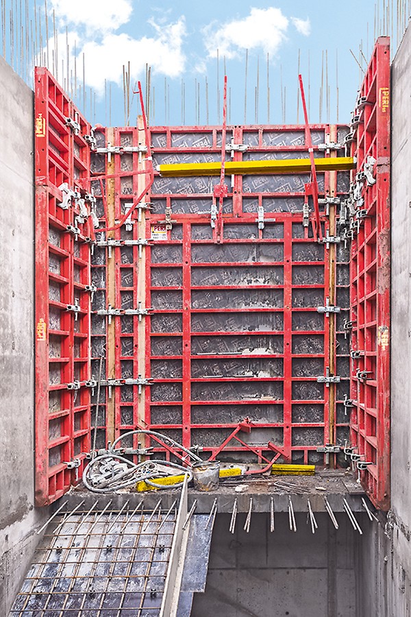 Система опалубки TRIO была применена для возведения не только стен, но также лестничных проемов и лифтовых шахт