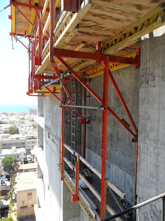 מערכת פלטפורמה מטפסת 