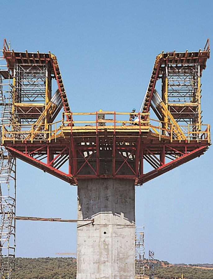 Contornos das dimensões exteriores e precisas na forma do caixão