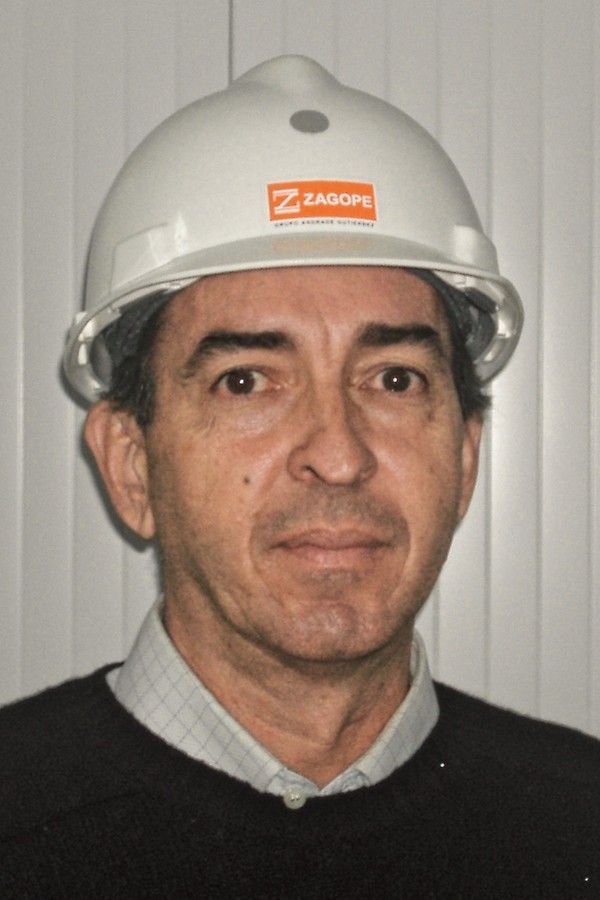 Ponte sobre o Rio Uima - Engº Ricardo Sampaio, Director de Produção