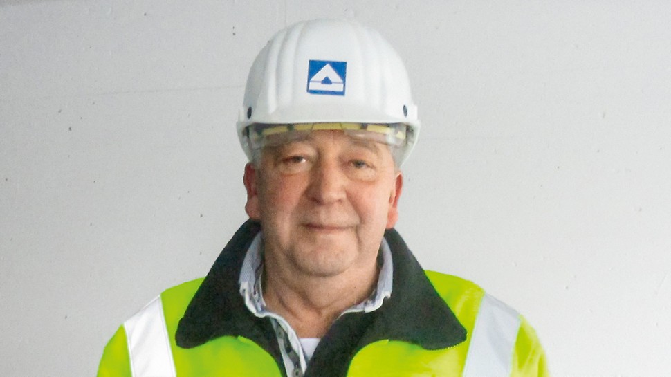 Alle Elemente, die vormontiert werden können, wurden einsatzfertig auf die Baustelle geliefert. Nach der Montage der Klettersysteme ACS/RCS konnte die Schalung in kürzester Zeit komplettiert werden. Der technische Support durch PERI ist absolut hervorragend.