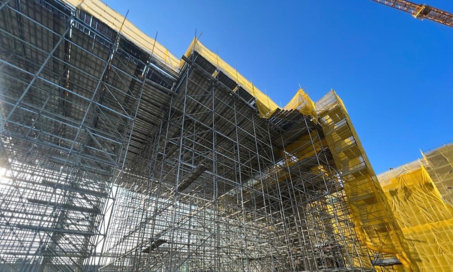 The patented modular falsework system is designed for high load-bearing capacity, offering unique features to meet the requirements of modern constructions.