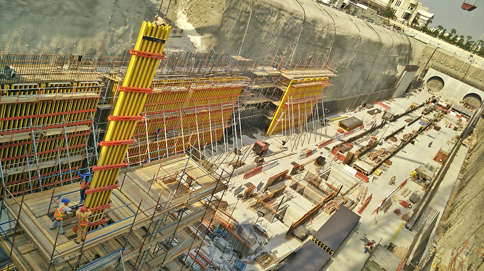 On large scale projects such as the Gold Line metro package, PERI&#039;s safe, fast, reliable and superior technical support is what truly separates us from our competitors. 