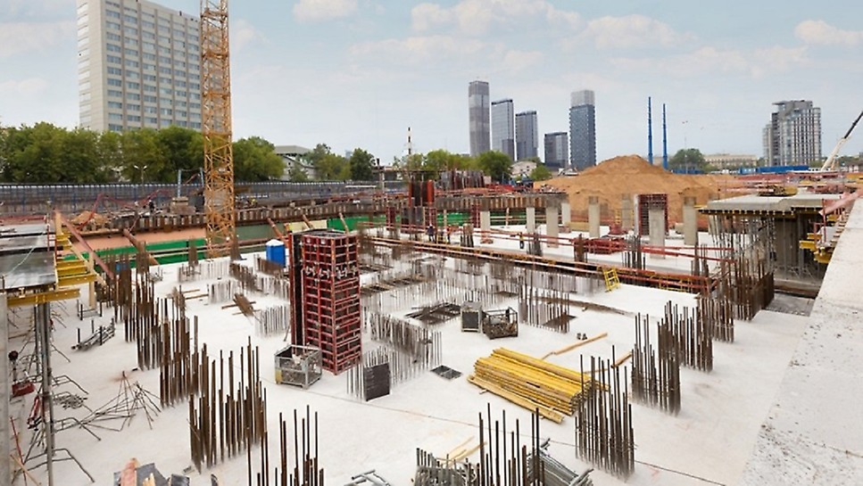 ЖК River Park Towers Кутузовский Специалисты PERI оказали качественную инженерную поддержку: подготовка технологических карт, сборочные чертежи, раскладка опалубки с учетом имеющегося в парке у клиента оборудования.