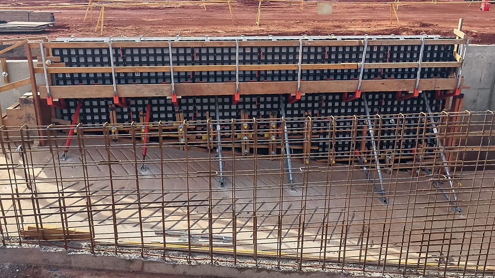 澳大利亚,皮尔巴拉基础设施建筑 Infrastructure buildings, Pilbara region, Australia