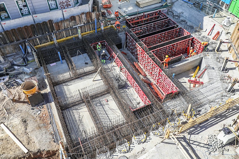 Station Reinprechtsdorfer Straße: Um das gewünschte Betonbild zur erhalten kommt die MAXIMO Rahmenschalung zur Herstellung der Trägerroste zum Einsatz