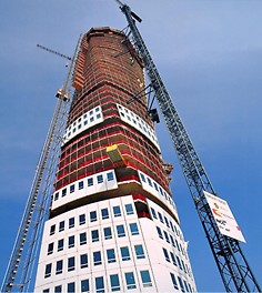 Grattacielo Turning Torso, realizzato con complessa soluzione elaborata dagli ingegneri PERI