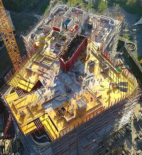 PERI Wand- und Deckenschalung, Traggerüst und ergänzende Dienstleistungen sorgen für Sichherheit in jeder Höhe und einen schnellen Baufortschritt.