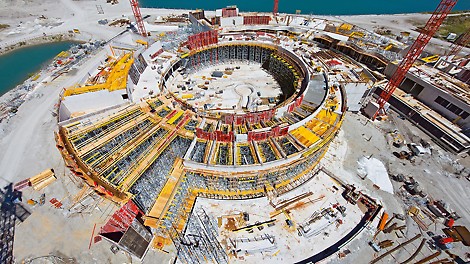 With formwork and scaffolding systems perfectly matched each structural component, the concrete frame could be completely finished in only 9 months.