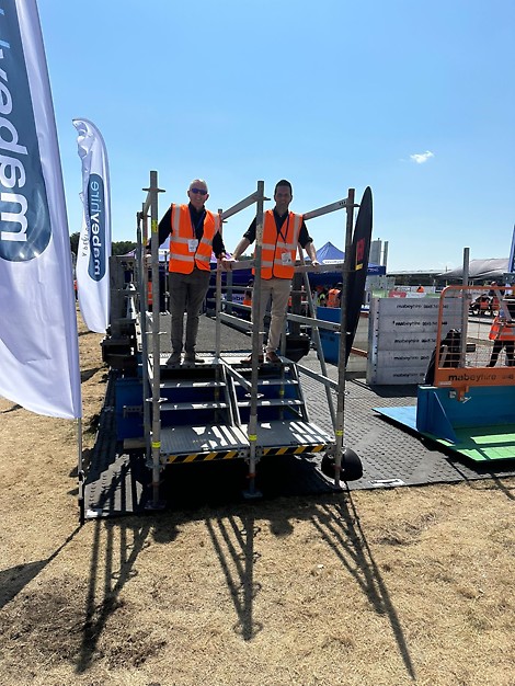 PERI UP Access The PERI UP system is designed for quick installation, flexibility, and a high level of safety — making it ideal for fast-paced rail environments.