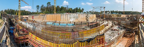 Mit der Fertigstellung der Teilchenbeschleunigeranlage stehen in Zukunft einzigartige Forschungsmöglichkeiten zur Verfügung, um unter Laborbedingungen die Vorgänge im Universum zu simulieren.