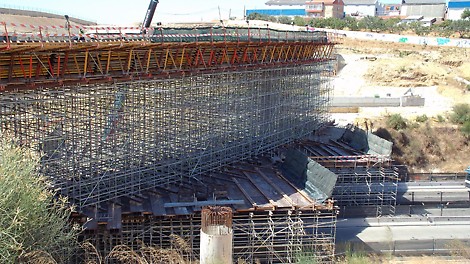 Eixo Norte/Sul Lisboa - Faseamento construtivo da colocação dos módulos.