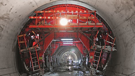 Molde de secção corrente<br/>