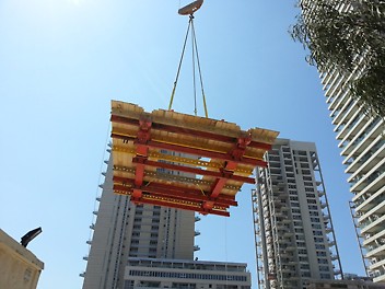 הנפת פלטפורמת עבודה פנימית מטפסת אוטומטית 