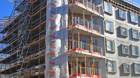 Projektissa käytetyt PERI-järjestelmät: MULTIPROP-holvituet ja PERI UP Rosett Flex -telineet.