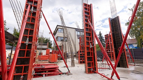 Система SOLO является оптимальным решением для возведения малогабаритных элементов без применения крана