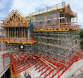 Die umfassende PERI Schalungs- und Gerüstlösung berücksichtigte alle geometrischen, statischen und sicherheitstechnischen Anforderungen.