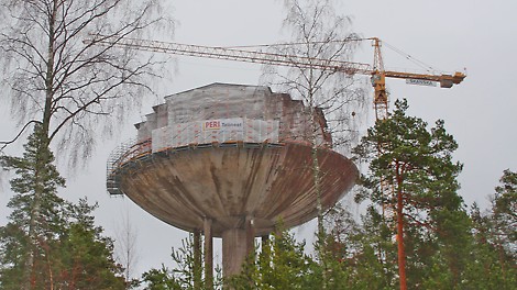 Vesitorni on näyttävä maamerkki Länsi-Espoon alueella.