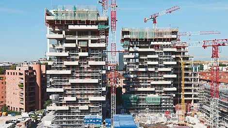 The two residential towers of the &quot;Il Bosco Verticale&quot; are part of the ecological high-rise concept designed by the Italian architect Stefano Boeri.