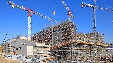 Modularna skela PERI UP Rosett primjenjuje se i kao nosiva skela i kao radna skela. PERI UP Rosett čvorišta u razmaku od 50 cm omogućuju priključke u svim smjerovima. U području iznimno visokih opterećenja držači se spajaju primjenom horizontalnih profila dužine 25 cm u rasteru od 25 cm. 