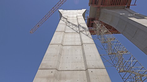 Ponte sobre o Rio Uima - Vista geral da obra