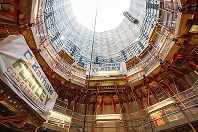 We supported the construction of the secondary lining with: SCS Climbing System, RCS MAX Rail Climbing System, VARIO GT 24 Girder Wall Formwork, PERI UP Flex Stair 100/125.<br/>