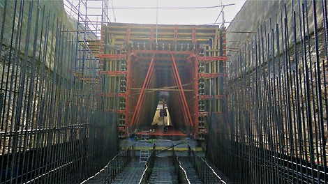 Special solutions from PERI to meet any challenge or requirement on-site. 