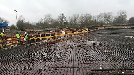 Herepoort had nood aan een prijsgunstige en aan hun eisen voldoende plaat. Het volledige bekistingspakket zorgde voor voordelen op op het vlak van logistiek, planning, facturatie en communicatie.