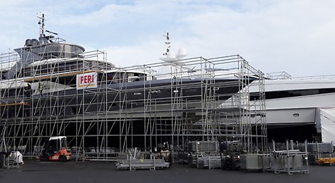 La modularité et la légéreté du PERI UP Flex sont totalement adaptées aux travaux des Chantiers Navals.<br/>