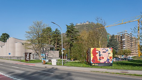 Der Museumsneubau MAC 2 (rechts) erweitert das 2013 eröffnete MAC 1 (links) um imposante 3.000 m² Ausstellungsfläche.