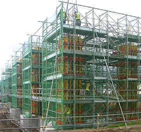 元請：東亜・株木・堀松・吉本特定建設工事共同企業体<br/> 施工業者：株式会社小川建設、有限会社マルタカ吉田工業 