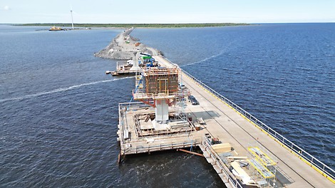 Hailuodon kiinteä yhteys, Huikun silta