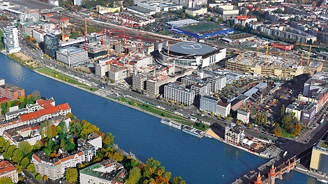 Mercedes Platz, Berlin