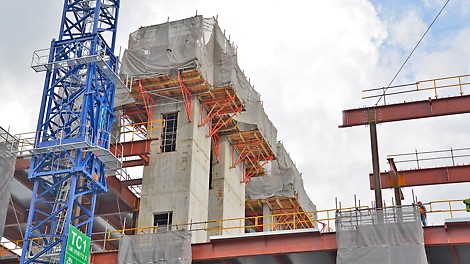 A closer look on CB Climbing Platform