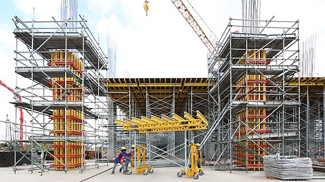 Seagate&#039;s biggest hard disk drive plant in the world location in Korat