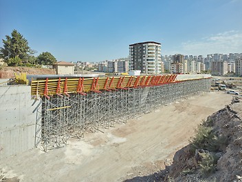 Narlıdere Köprülü Kavşağı