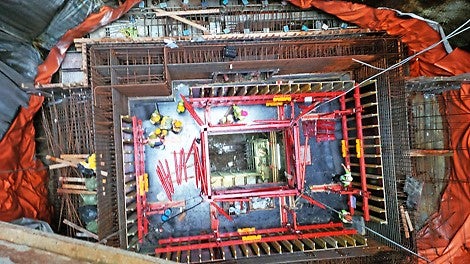 Initial installation of rectangular form system on the single-lift platform.