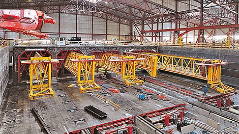 &lt;p&gt;Los segmentos del t&amp;uacute;nel se fabrican en dique seco en una f&amp;aacute;brica construida al efecto. Los elementos individuales del t&amp;uacute;nel se remolcan al mar en pontones y se bajan al lecho marino.&lt;/p&gt;<br/>