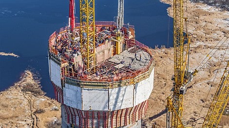 For the spiral-shaped core of the high-rise structure, PERI planned and delivered an efficient formwork solution based on the ACS Self-Climbing System. Crane and weather-independent work operations accelerated the construction progress.<br/>