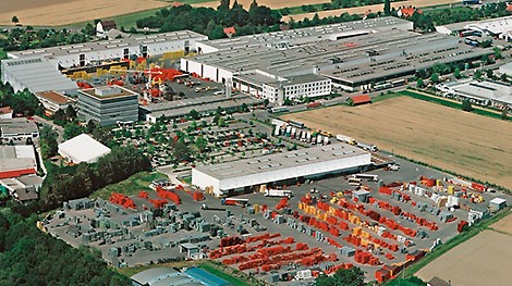 &lt;p&gt;PERI erweitert die Produktionsfl&amp;auml;chen um 80 % und verdoppelt die Logistik- und Dispositionsfl&amp;auml;chen. Insgesamt investiert PERI ca. 80 Millionen Euro in Wei&amp;szlig;enhorn.&lt;/p&gt;<br/>