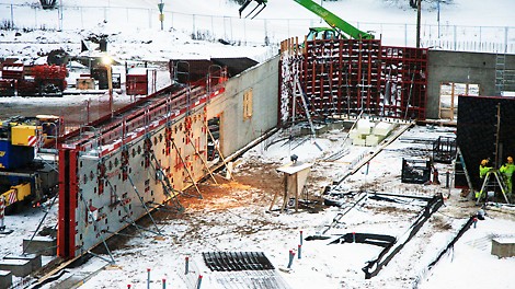 Käyttövalmiin MXH-elementin paino on 105 kg/m².